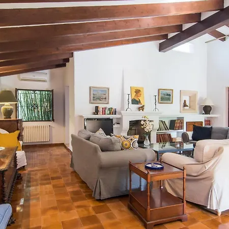 Holiday home Papalaia *